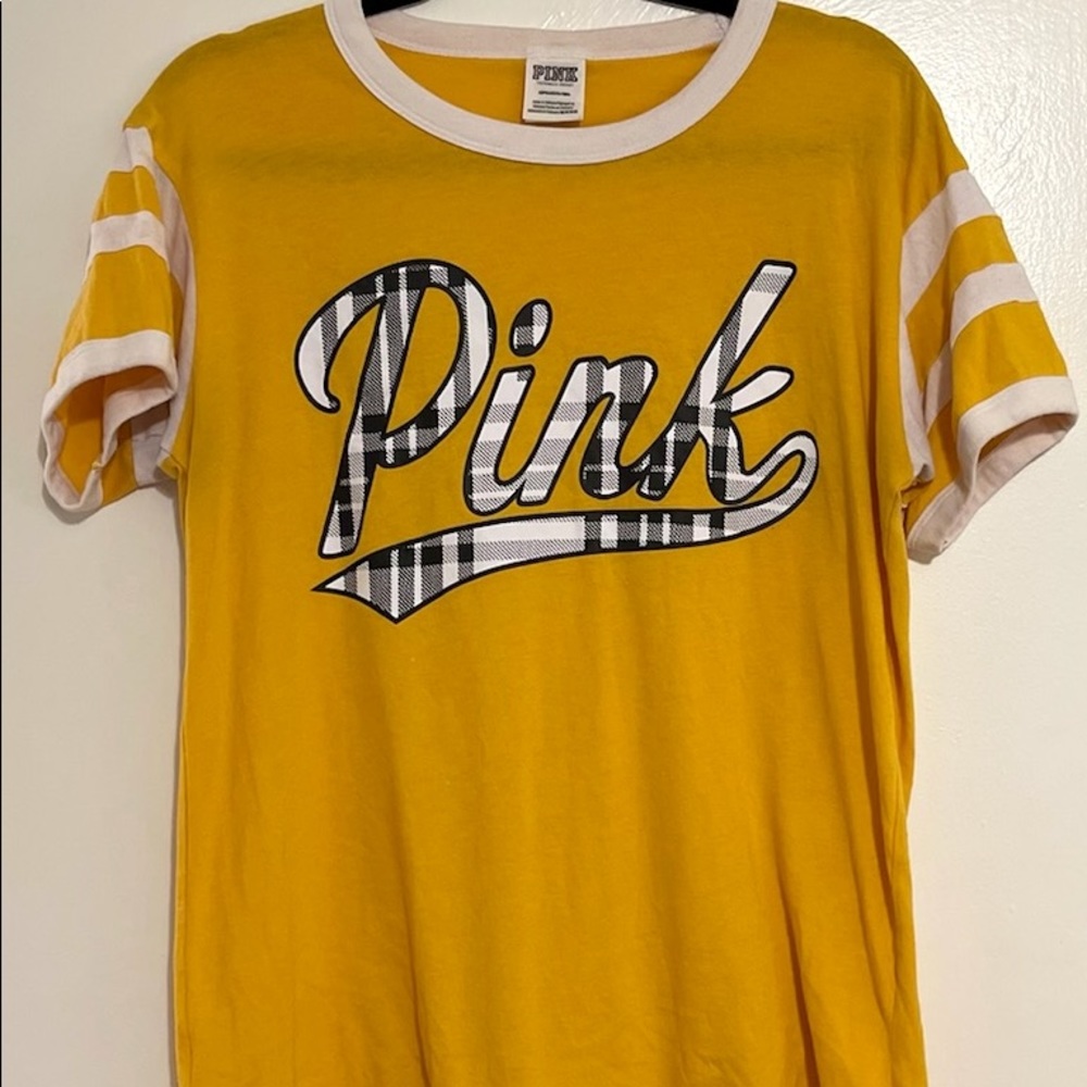 Pink brand shirt size S